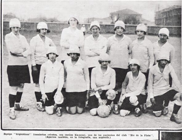Elsa Martínez, elegida la futbolista de 1923 por el CIHF